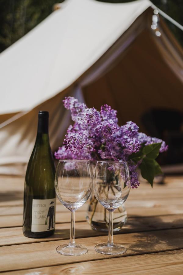 Lyxig glamping i naturreservat ink. frukost Grebbestad Eksteriør bilde